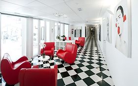 Hotel Studio Inn Centrale & Milano Urban Padel